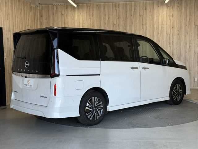 NISSAN SERENA  WG 2023 Image 31