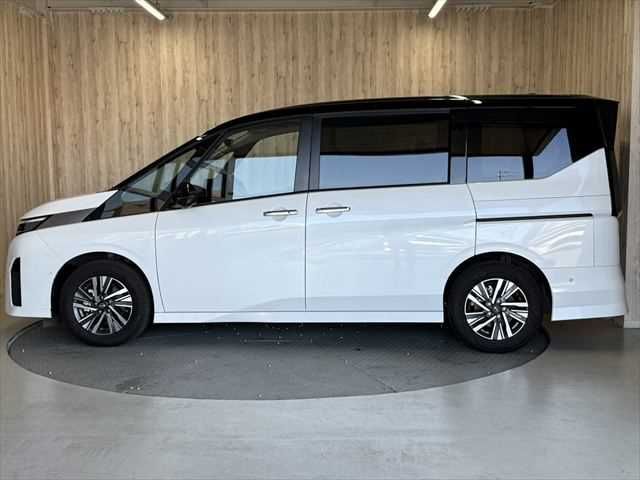 NISSAN SERENA  WG 2023 Image 31