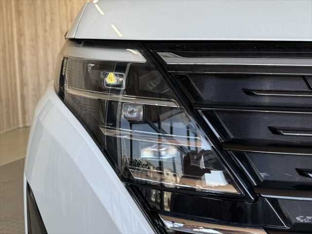 NISSAN SERENA  WG 2023 Image 31