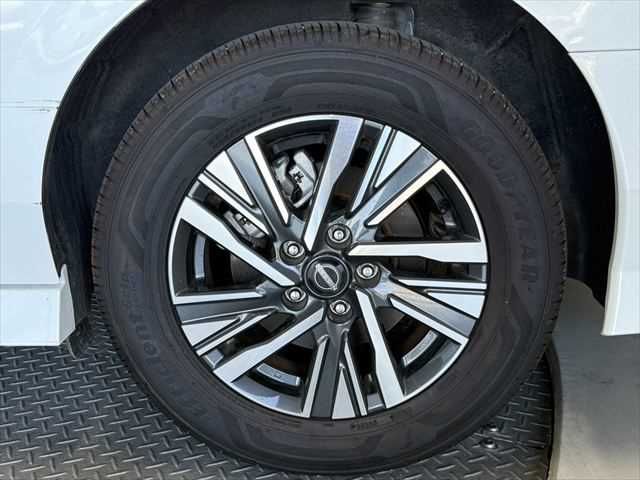 NISSAN SERENA  WG 2023 Image 31