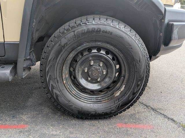 TOYOTA FJ CRUISER 4WD 2011 Image 31