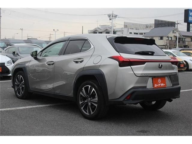 TOYOTA LEXUS UX200 2019 Image 31