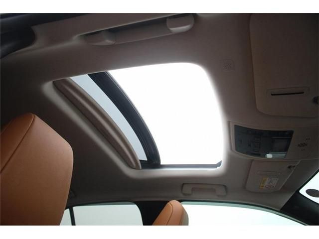 TOYOTA LEXUS UX200 2019 Image 31