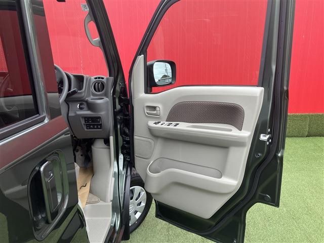 NISSAN CLIPPER VAN 2025 Image 31