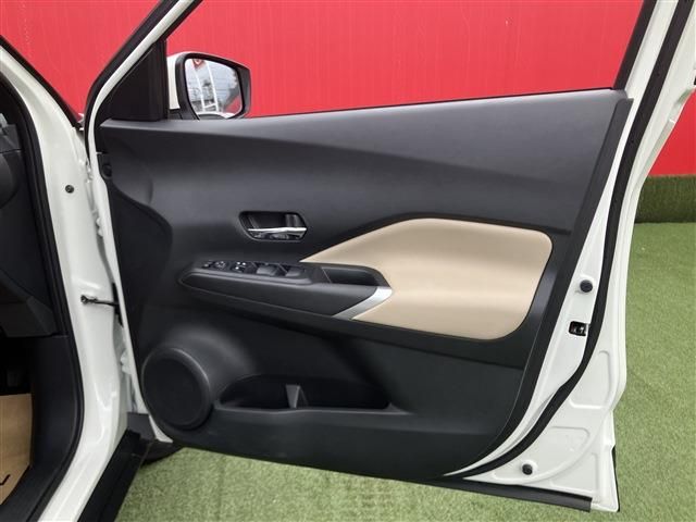 NISSAN KICKS 2025 Image 31