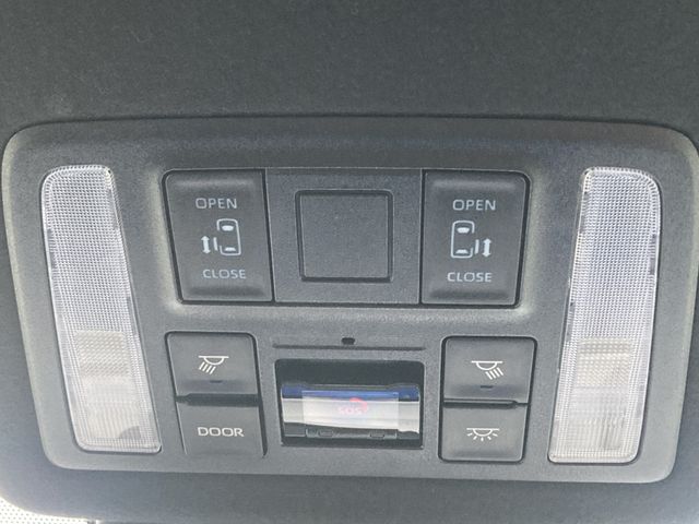 TOYOTA NOAH HYBRID 2022 Image 31