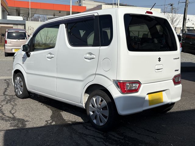 SUZUKI WAGON R 2018 Image 31