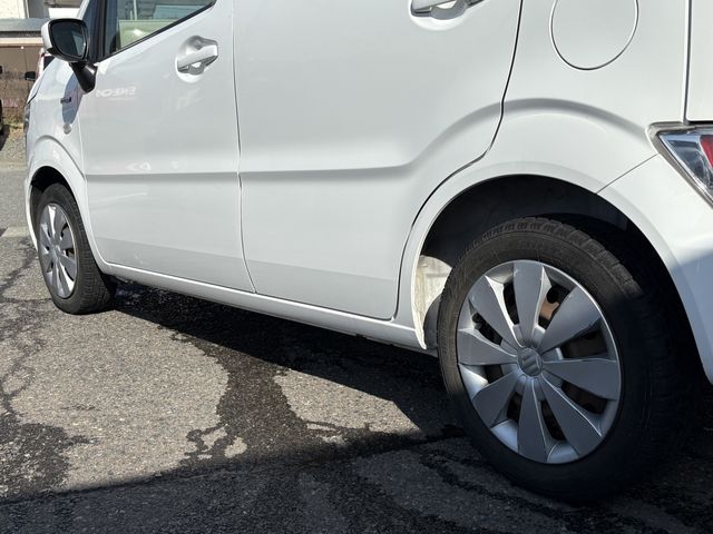 SUZUKI WAGON R 2018 Image 31