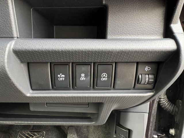 SUZUKI HUSTLER 4WD 2017 Image 31