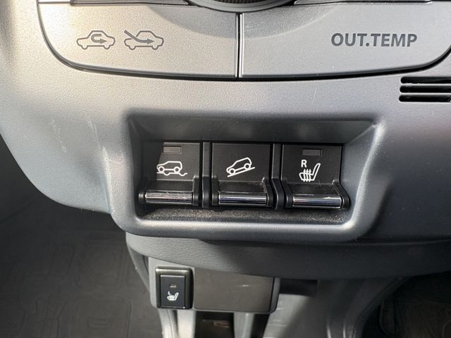 SUZUKI HUSTLER 4WD 2017 Image 31