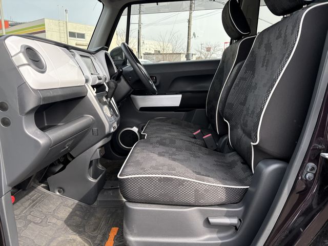 SUZUKI HUSTLER 4WD 2017 Image 31