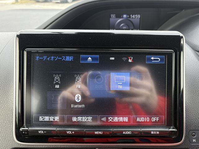 TOYOTA NOAH 2017 Image 31