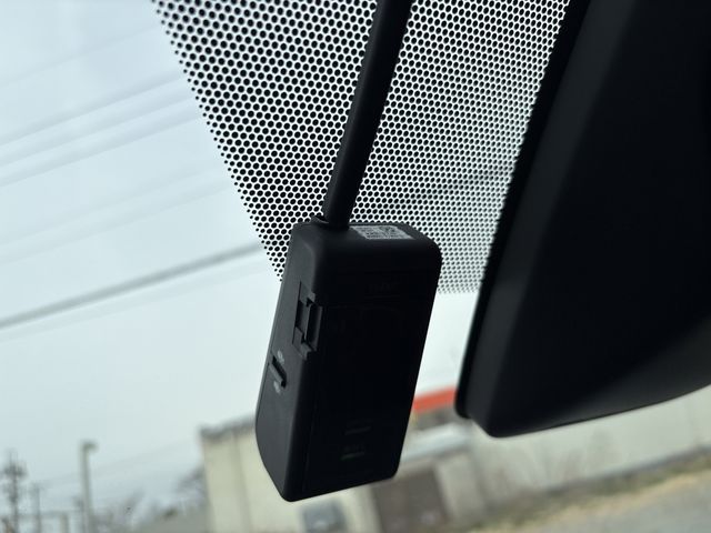 TOYOTA NOAH 2017 Image 31