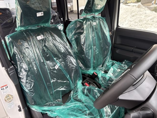 SUZUKI JIMNY NOMADE 2025 Image 31