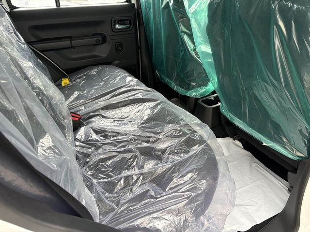 SUZUKI JIMNY NOMADE 2025 Image 31