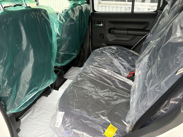 SUZUKI JIMNY NOMADE 2025 Image 31