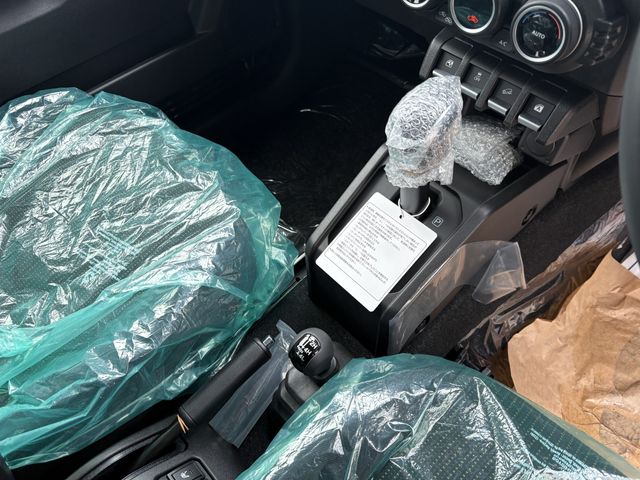 SUZUKI JIMNY NOMADE 2026 Image 31