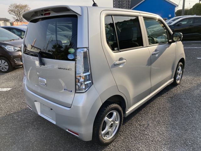 SUZUKI WAGON R 2014 Image 31