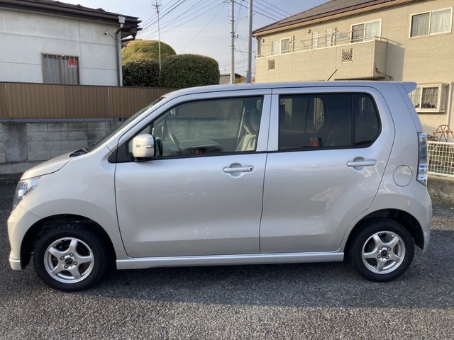 SUZUKI WAGON R 2014 Image 31