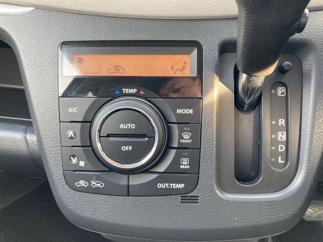 SUZUKI WAGON R 2014 Image 31