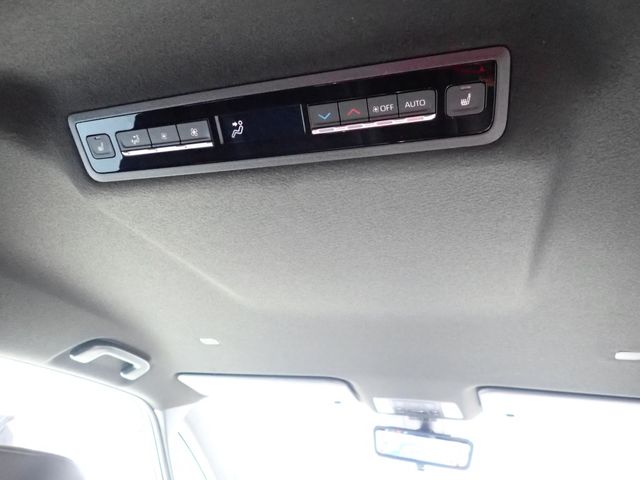 TOYOTA VOXY HYBRID 2026 Image 31