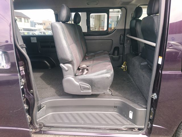 TOYOTA REGIUSACE VAN 2WD 2016 Image 31