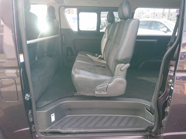 TOYOTA REGIUSACE VAN 2WD 2016 Image 31