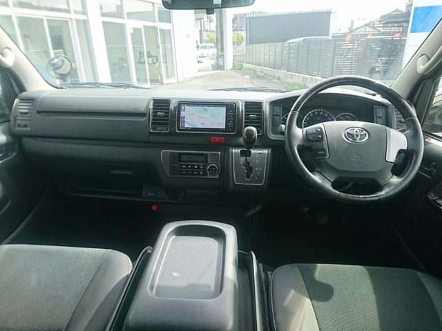 TOYOTA REGIUSACE VAN 2WD 2016 Image 31