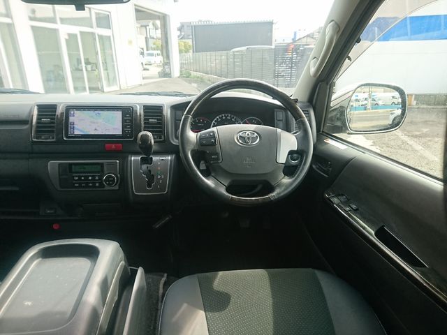 TOYOTA REGIUSACE VAN 2WD 2016 Image 31