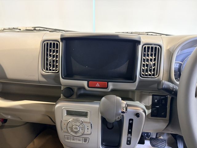 NISSAN CLIPPER RIO 2026 Image 31