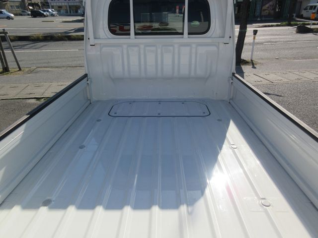 DAIHATSU HIJET TRUCK 4WD 2020 Image 31