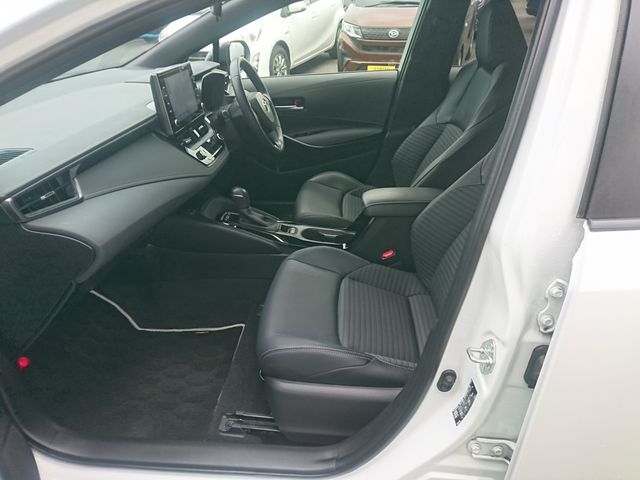 TOYOTA COROLLA TOURING HYBR 2022 Image 31