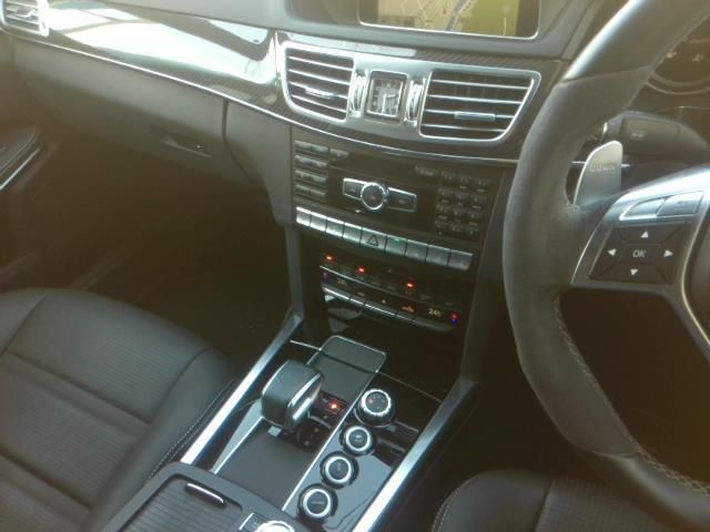 MERCEDES BENZ MERCEDES AMG E CLASS 2014 Image 31