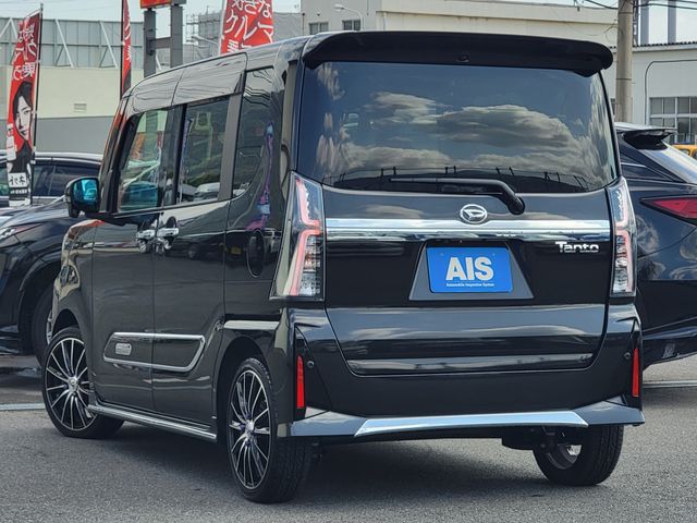 DAIHATSU TANTO CUSTOM 2023 Image 31