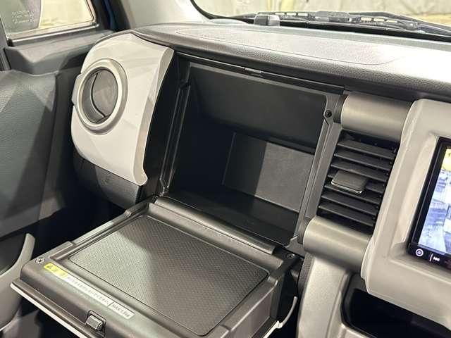 SUZUKI HUSTLER 2017 Image 31