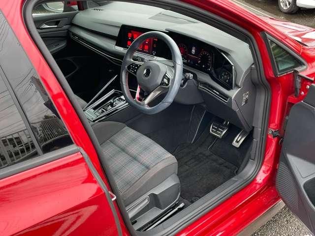 VOLKSWAGEN GOLF GTI 2023 Image 31