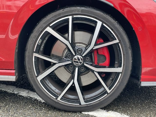 VOLKSWAGEN GOLF GTI 2023 Image 31