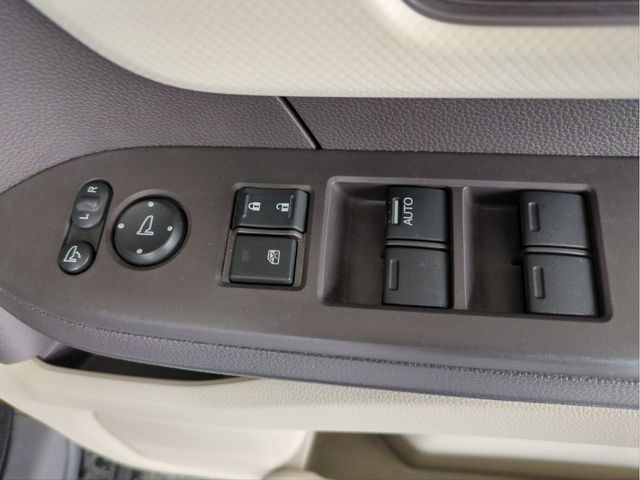 HONDA N BOX 2020 Image 31