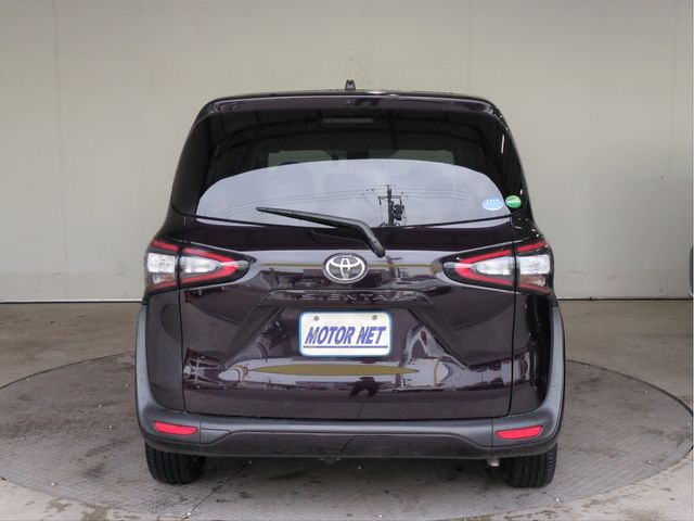 TOYOTA SIENTA 2017 Image 31
