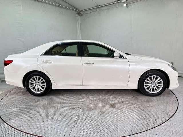 TOYOTA MARK X 2012 Image 31
