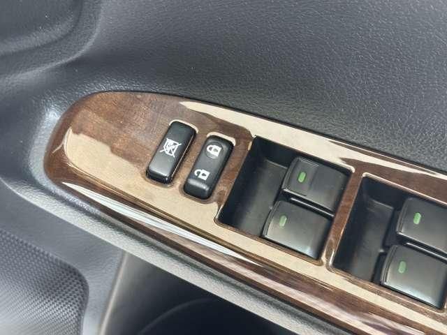 TOYOTA MARK X 2012 Image 31