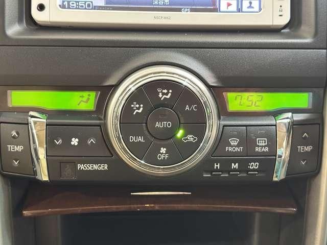 TOYOTA MARK X 2012 Image 31