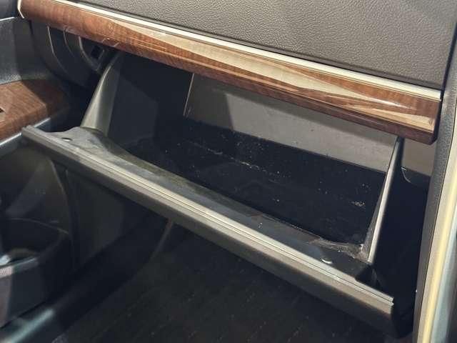 TOYOTA MARK X 2012 Image 31