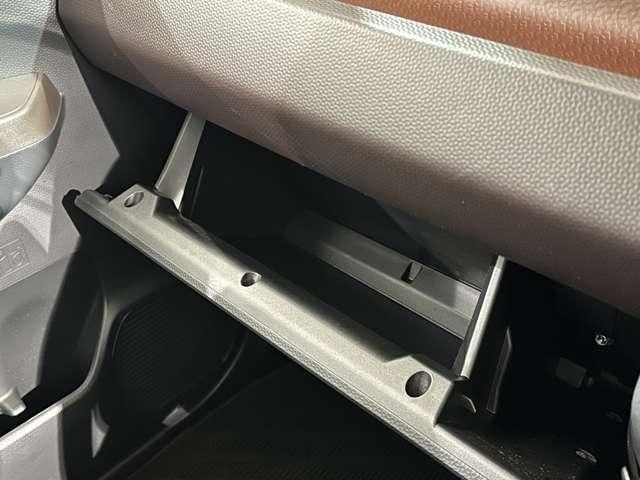 TOYOTA TANK 2017 Image 31