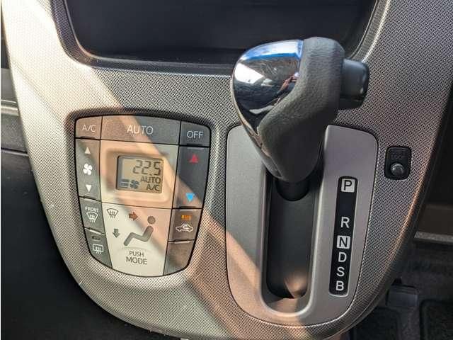 DAIHATSU MOVE CUSTOM 2013 Image 31