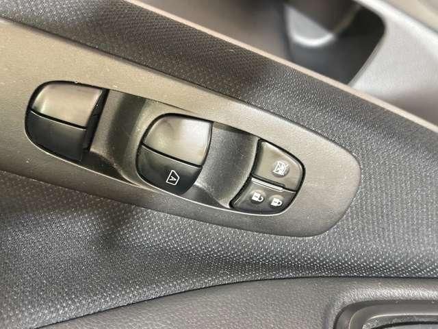 NISSAN SERENA  S-HYBRID 4WD 2015 Image 31