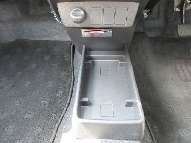 DAIHATSU MIRA E:S 2018 Image 31