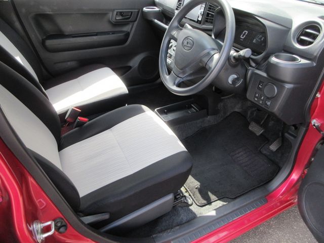 DAIHATSU MIRA E:S 2018 Image 31