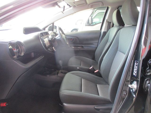 TOYOTA AQUA 2019 Image 31