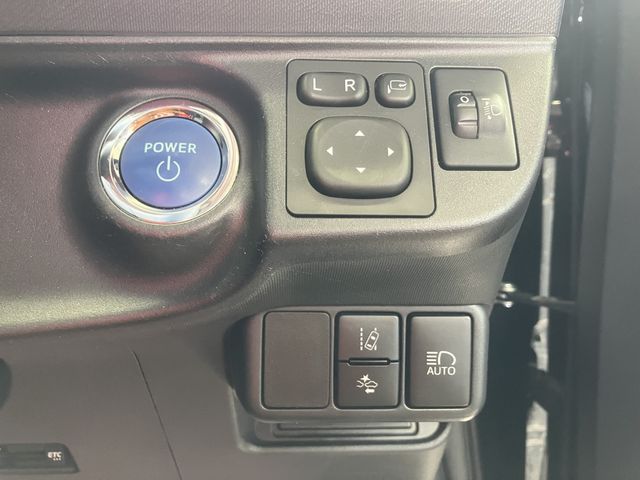 TOYOTA AQUA 2019 Image 31